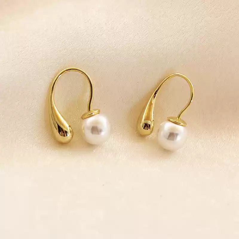 Pearl earrings 15069.28