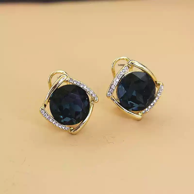 Large blue earring 100849.1.42