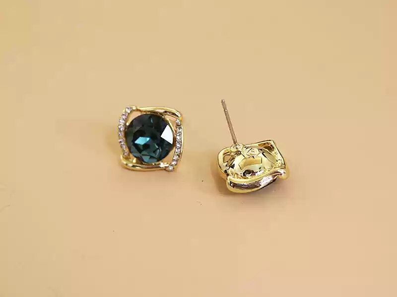 Small blue earring 109424.2.38