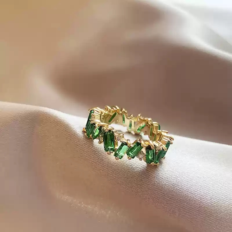 Emerald ring