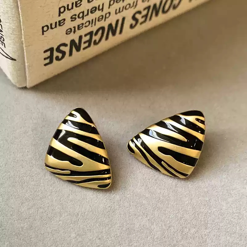 Black gold zebra patterned drop glazed earrings