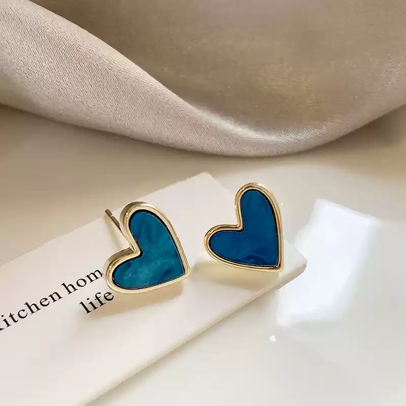 Blue heart-shaped earrings