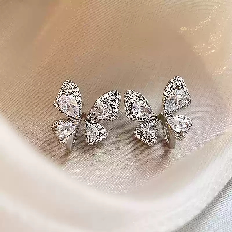 Silver Butterfly Earrings (Super Immortal~)