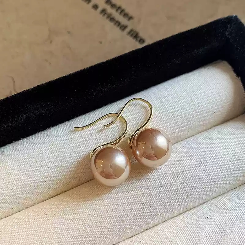 Pearl earrings 12mm