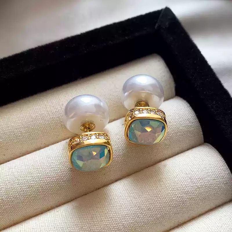 Sugar pearl earrings