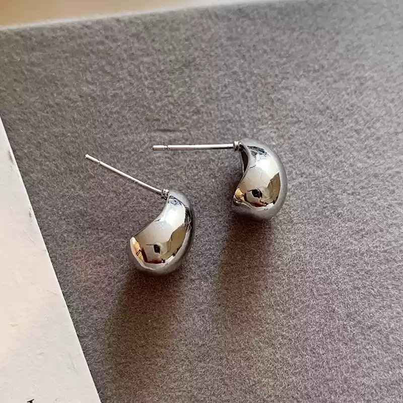 Silver Bean Ear Nails