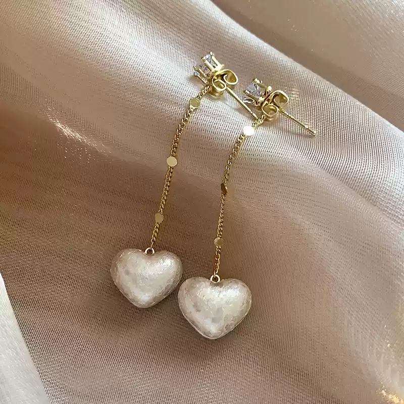 Peach Heart Pearl Earrings