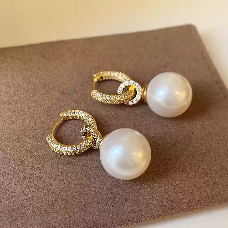 Pearl earrings