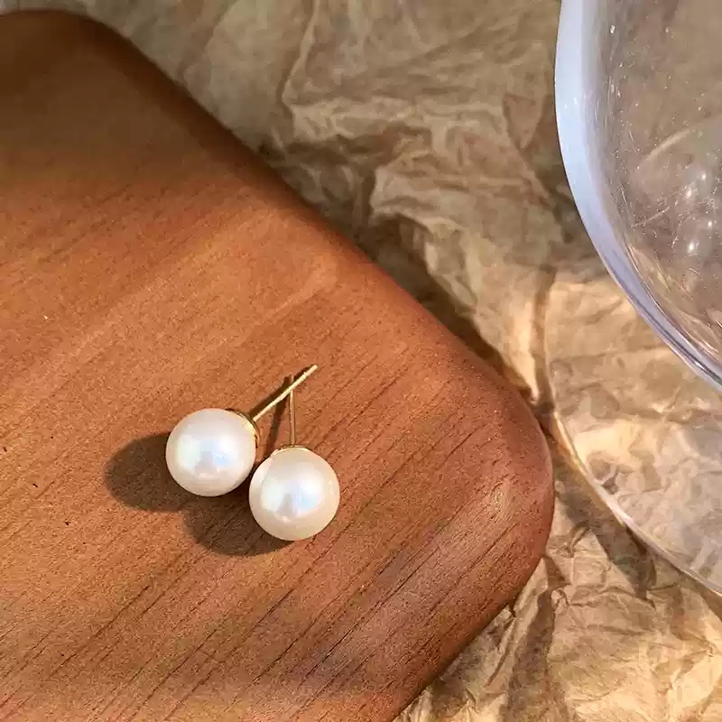 Pearl earrings 10mm