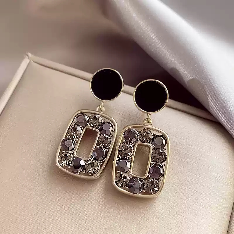 Vintage Hong Kong style earrings