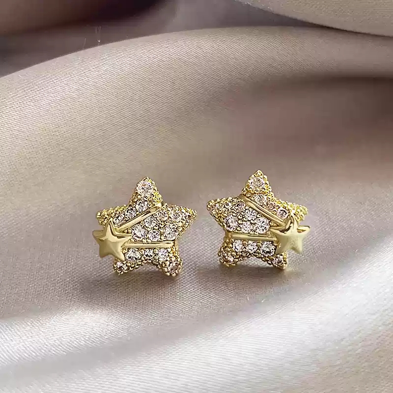 Sparkling Diamond Star Earrings