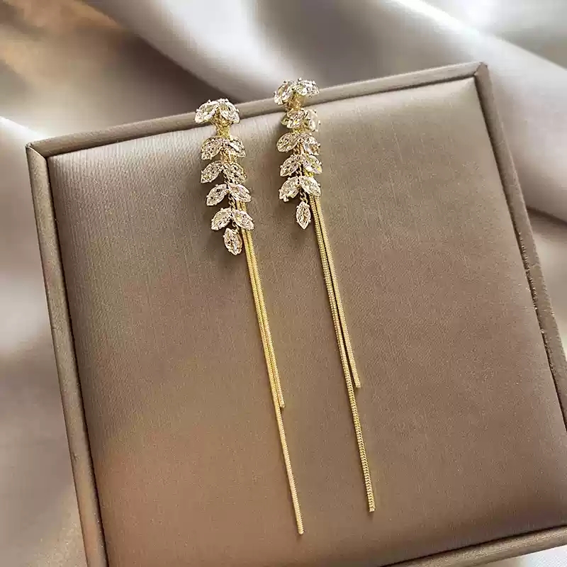 Wheat ear zircon tassel earrings, one pair to wear