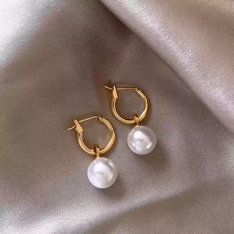 Pearl Earrings [Same Style as Yang Zi]