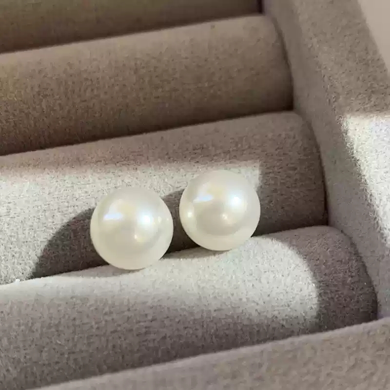 Pearl earrings~10mm