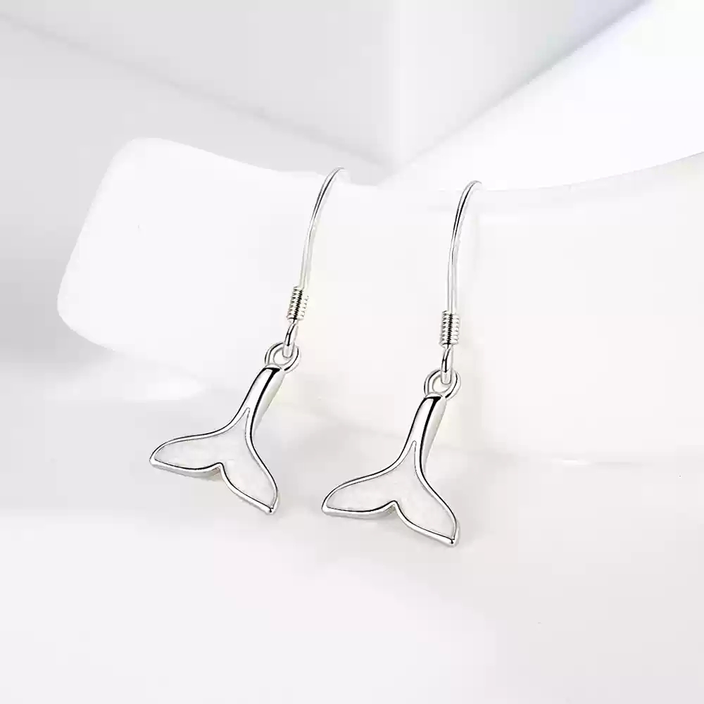 Fish Earrings (White Gold)