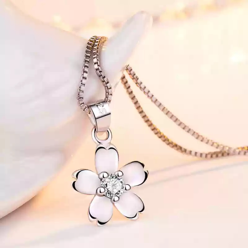 Sakura pendant (without chain)