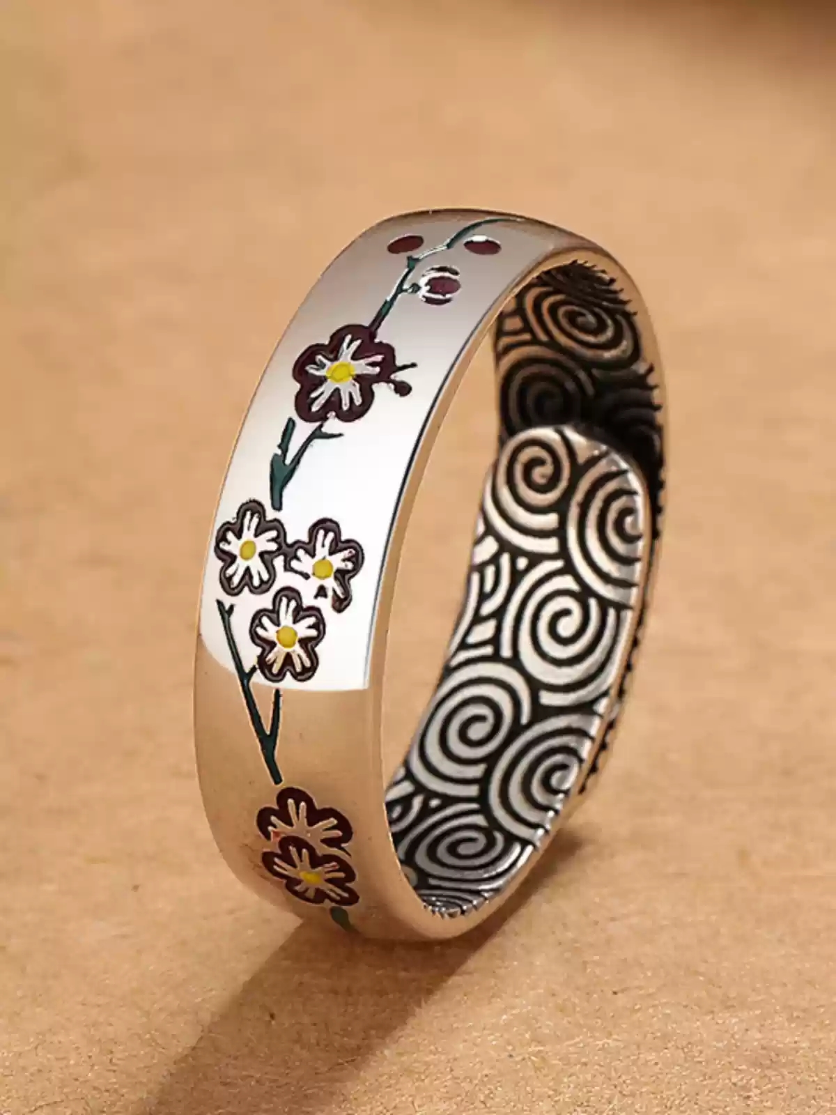 HR640 Plum Blossom Ring