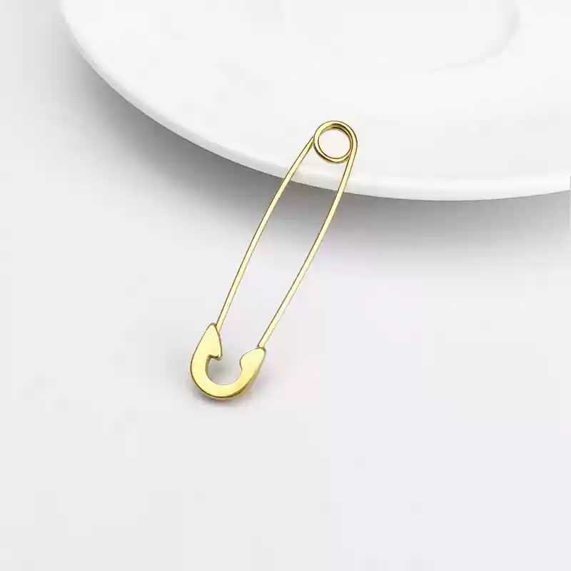 Pin Earnail [Gold Single]