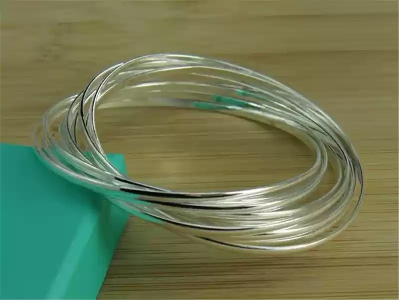 925 Silver Twisted Wire Bangle: A Modern Twist on Classic Elegance