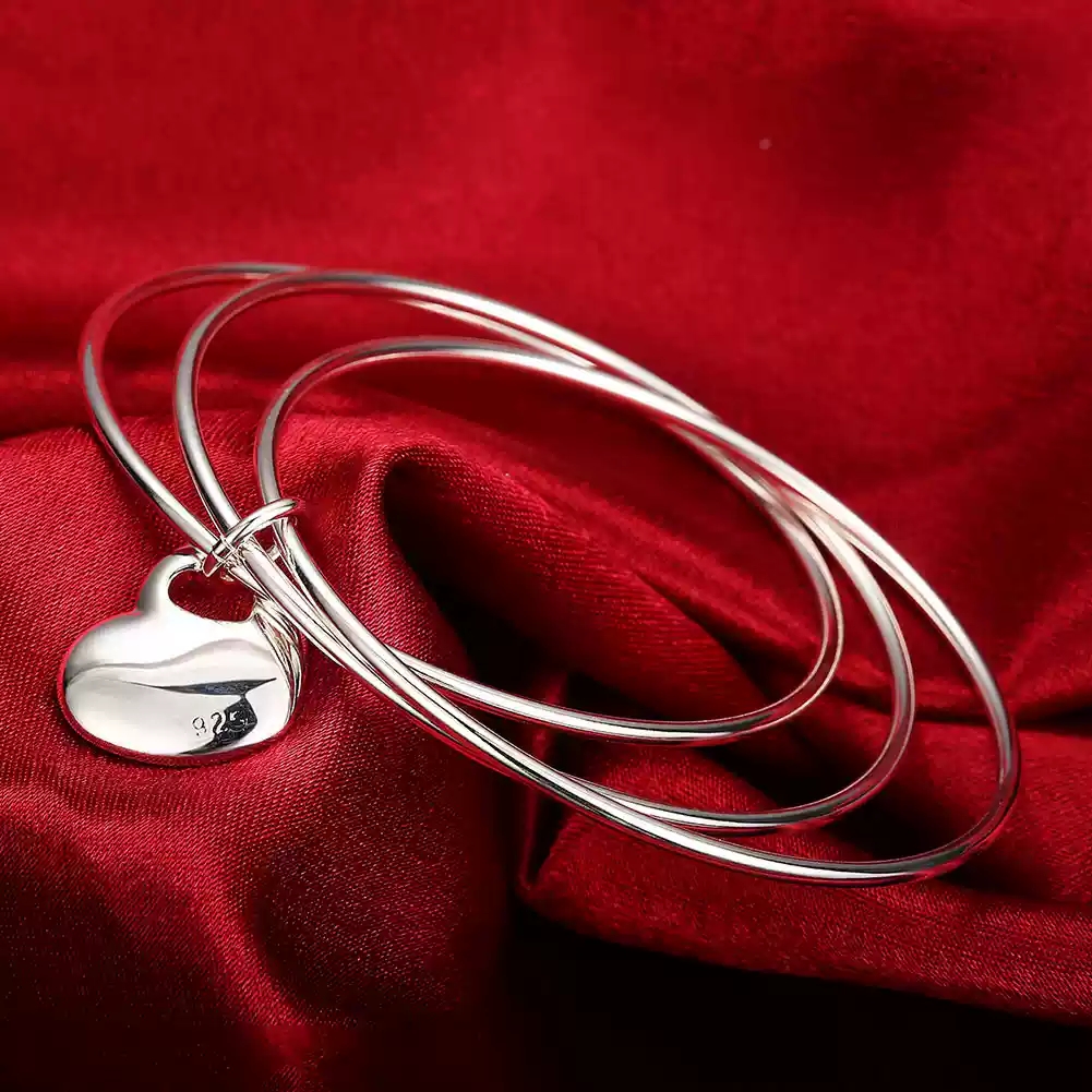 925 Silver Heart Charm Bangle: A Touch of Love and Elegance