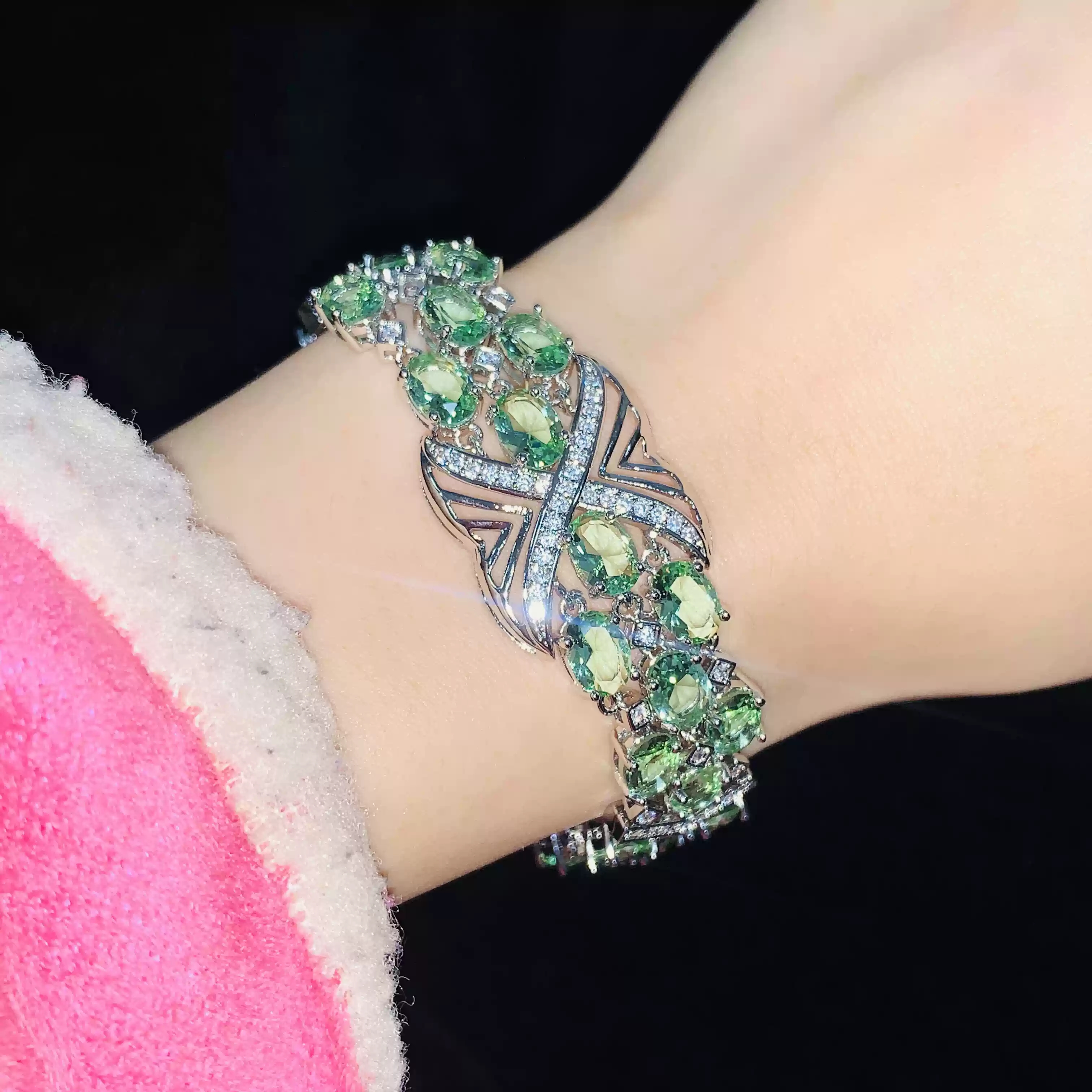 Olivine Diamond Bracelet 【 Approximately 16+3cm 】