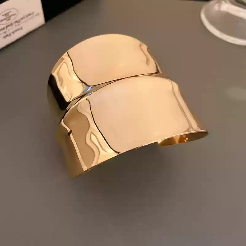 Bracelet - Gold