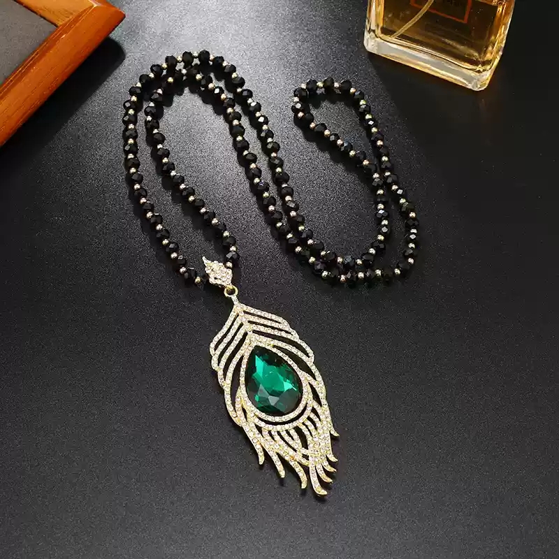 4-Crystal Chain (Green Diamond Feather)