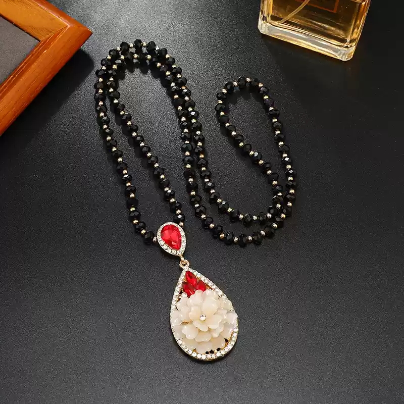 6-Crystal Chain (Red Diamond Cat's Eye Stone Flower)