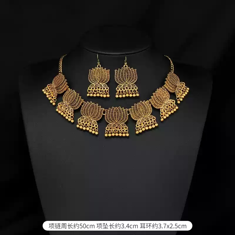 Lotus style (necklace and earring set)